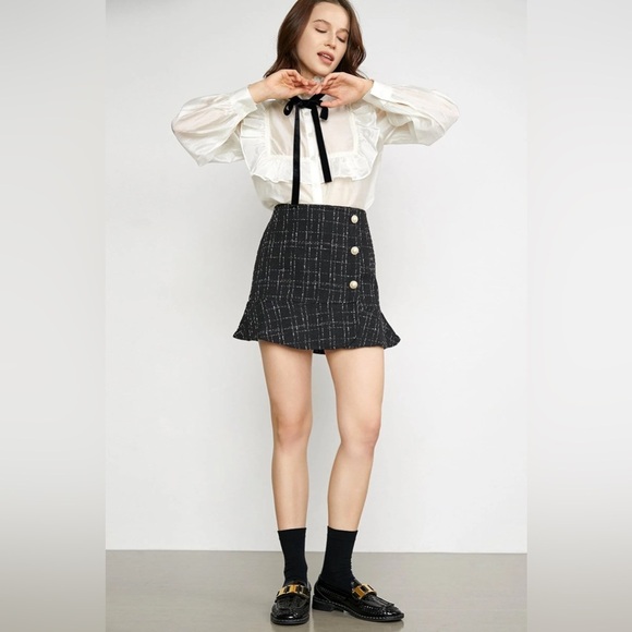 J.ING Othmar Black Tweed Ruffle Hem Mini Skirt Size L NWT - Picture 1 of 4